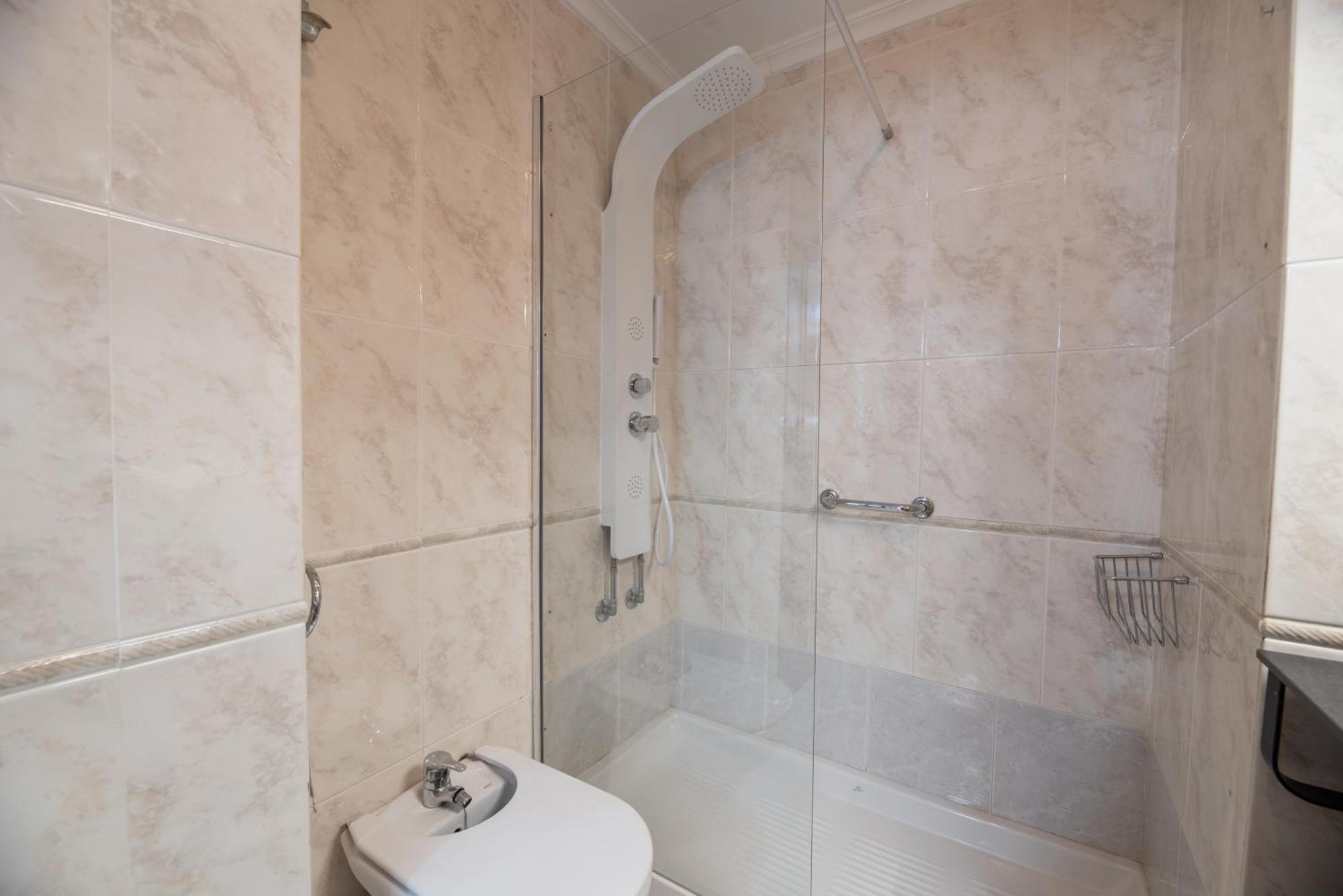 Apartamento Acogedor Centrico Monforte De Lemos Exterior photo